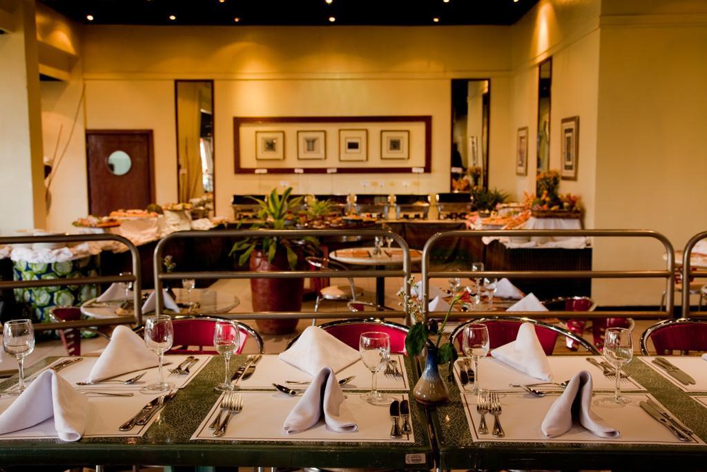 Marasa Umubano Hotel Kigali Restoran fotoğraf